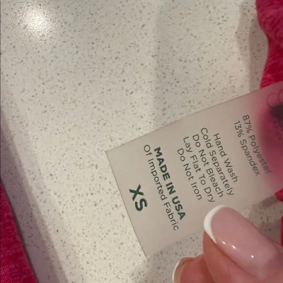 Bombshell Sportswear                                  Wave Wire bra + leggings 💗 - Picture 6 of 10